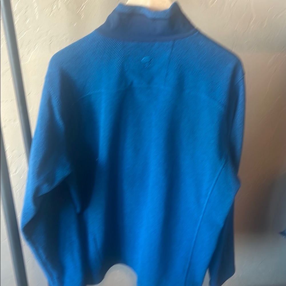 Blue Mountain Hardwear Men's Sweater - Picture 3 of 3